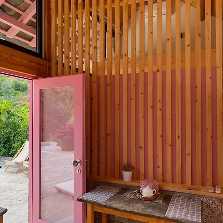 بيت للعطل New Rosa Mel - Casas De Campo, Candemil, Serra Do Marao