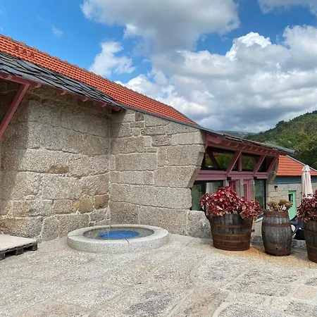 New Rosa Mel - Casas De Campo, Candemil, Serra Do Marao * أمارانتي
