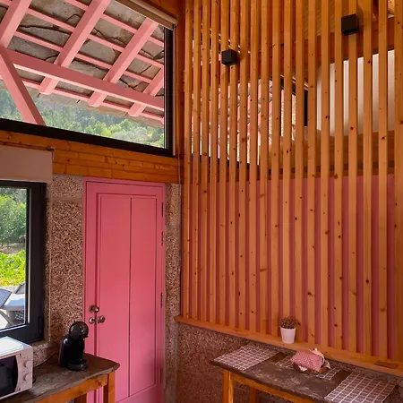 New Rosa Mel - Casas De Campo, Candemil, Serra Do Marao بيت للعطل *
