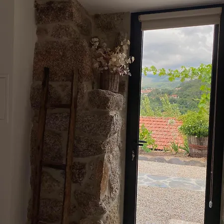 New Rosa Mel - Casas De Campo, Candemil, Serra Do Marao أمارانتي