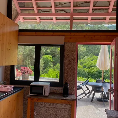 New Rosa Mel - Casas De Campo, Candemil, Serra Do Marao بيت للعطل أمارانتي