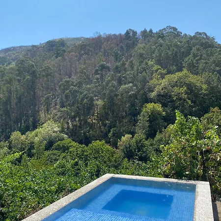 بيت للعطل New Rosa Mel - Casas De Campo, Candemil, Serra Do Marao